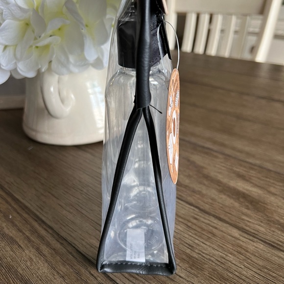 RAE DUNN 5 Piece TRAVEL SET - Picture 7 of 9